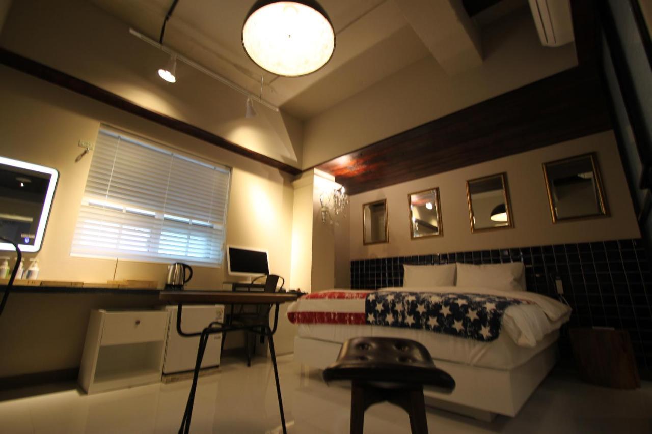The First Snow Hotel Daegu Ngoại thất bức ảnh